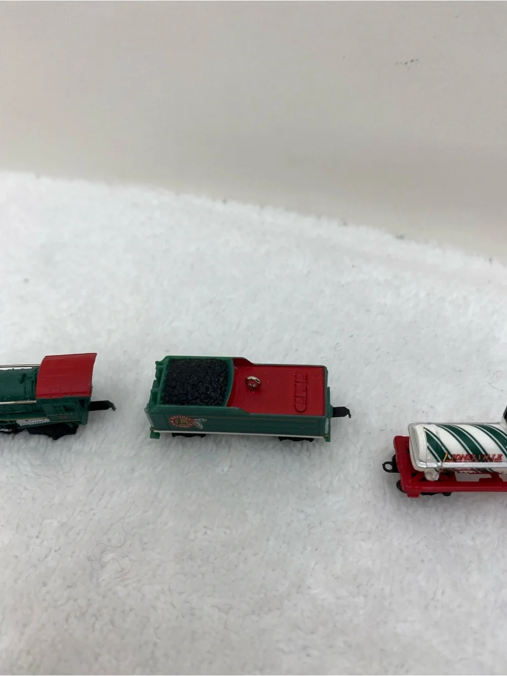Hallmark Keepsake Holiday Railroad Lionel Trains 2008 set of 3 Ornaments Collect